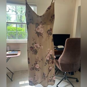 Wilfred Olive Floral Midi Dress